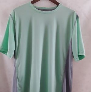 Zorrel athletic shirt in light green and grey